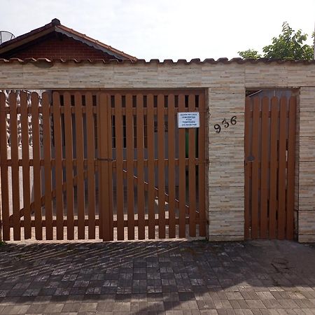 Villa Casa em Mongaguá Esterno foto